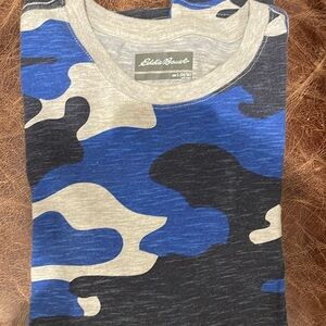 Eddie Bauer distressed camo - camouflage boys tee shirt LARGE 14/16